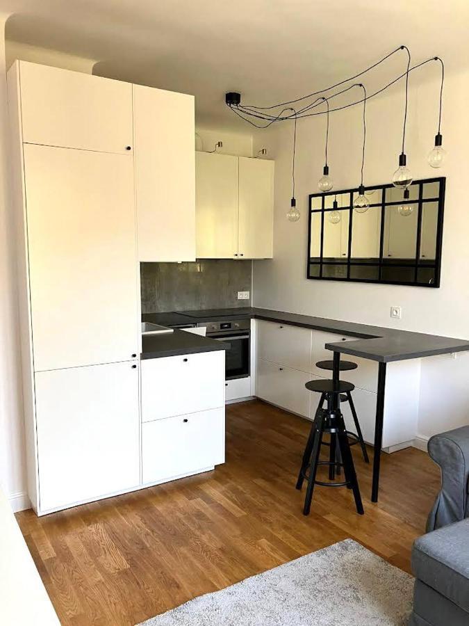 Cute Apartment In The City Center , 2-Beds , Wi-Fi - By Hik Apartments Varsovia Exterior foto